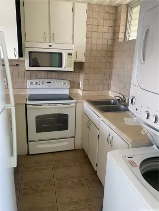 More Details about MLS # 202510520 : 1555 POHAKU STREET B501