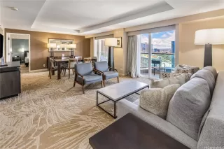 Photo #4: 202510592 Listing 