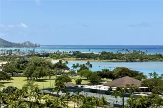 Photo #4: 202510614 Listing 