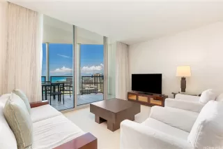 Photo #3: 202510619 Listing 