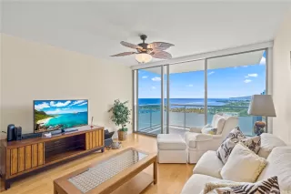 Photo #2: 202510688 Listing 