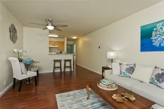 Photo #3: 202510705 Listing 