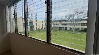 Photo #6: 202510745 Listing 