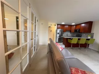 Photo #3: 202510760 Listing 