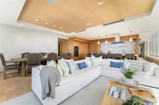 Photo #4: 202510885 Listing 