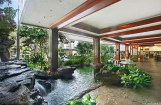 Photo #6: 202510897 Listing 