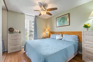 Photo #5: 202510929 Listing 