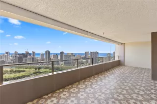 Photo #3: 202510958 Listing 