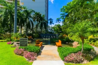 Photo #3: 202510991 Listing 