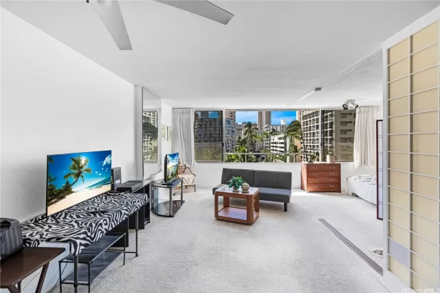 MLS: 202511087 Condo For Sale