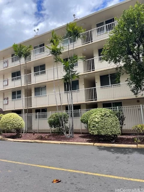 MLS: 202511099 Condo For Sale