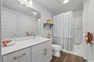 Photo #5: 202511126 Listing 