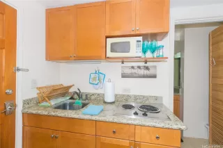 Photo #5: 202511134 Listing 