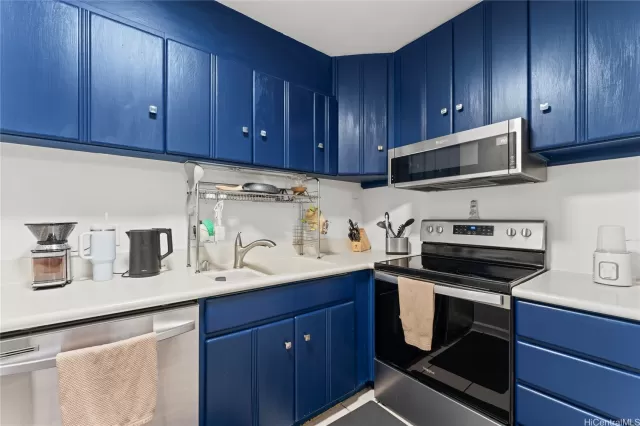 MLS: 202511157 Condo For Sale