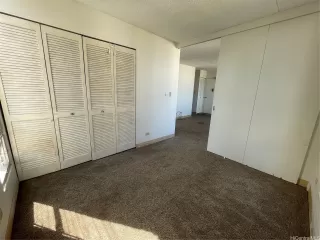 Photo #6: 202511238 Listing 