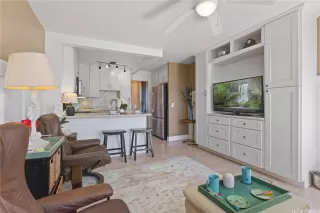 Photo #6: 202511265 Listing 