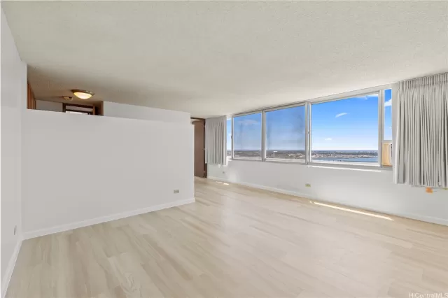 MLS: 202511271 Condo For Sale