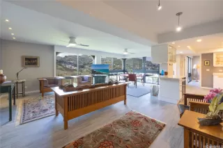 Photo #3: 202511307 Listing 