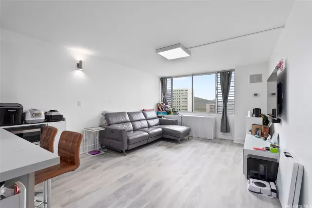 MLS: 202511323 Condo For Sale