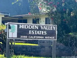 Browse active condo listings in HIDDEN VALLEY ESTATES