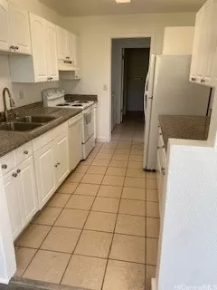 Photo #5: 202511346 Listing 