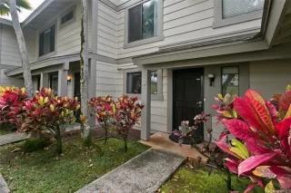 Photo #6: 202511387 Listing 