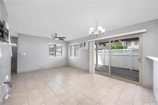 Photo #3: 202511399 Listing