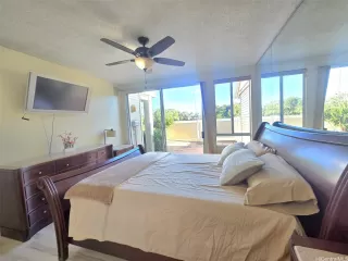 Photo #6: 202511404 Listing