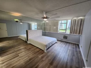 Photo #3: 202511406 Listing 