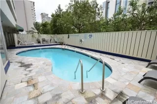 Photo #5: 202511496 Listing 