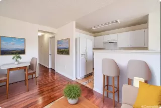 Photo #5: 202511589 Listing 