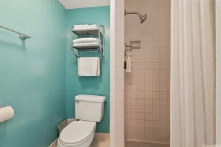 Photo #6: 202511598 Listing 