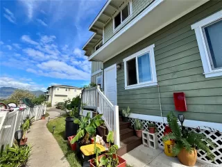 Photo #2: 202511605 Listing 