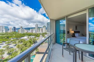 Photo #4: 202511608 Listing 