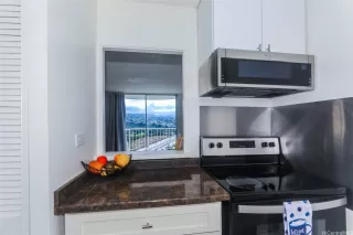 Photo #6: 202511622 Listing 