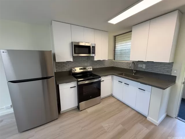 MLS: 202511672 Condo For Sale