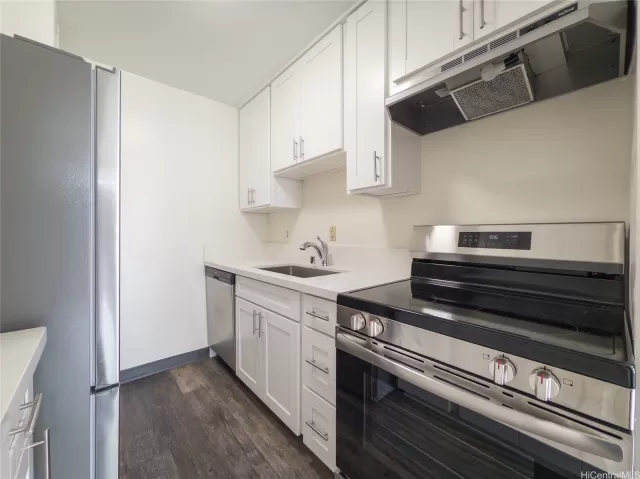 MLS: 202511708 Condo For Sale