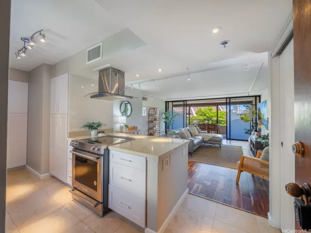 MLS: 202511724 Condo For Sale