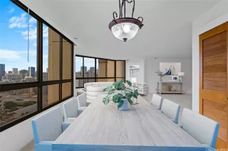 Photo #2: 202511779 Listing 