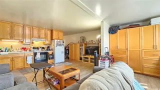 Photo #4: 202511784 Listing 