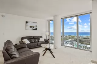 Photo #6: 202511857 Listing 