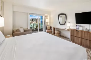 Photo #3: 202511862 Listing