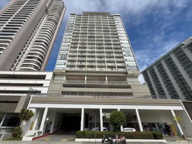 MLS: 202511878 Condo For Sale