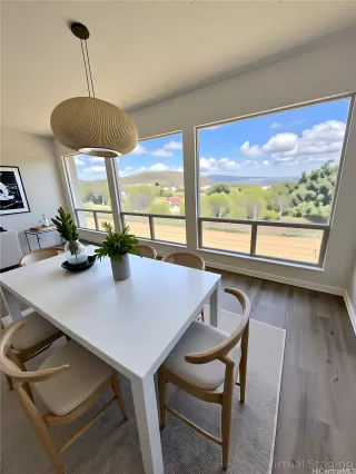 Photo #3: 202512011 Listing 