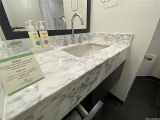 Photo #5: 202512013 Listing 