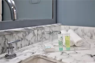 Photo #6: 202512013 Listing 