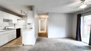 Photo #3: 202512025 Listing