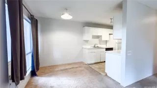 Photo #5: 202512025 Listing