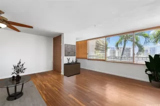 Photo #3: 202512042 Listing 