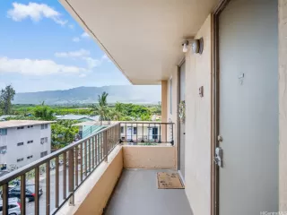 Photo #6: 202512044 Listing 